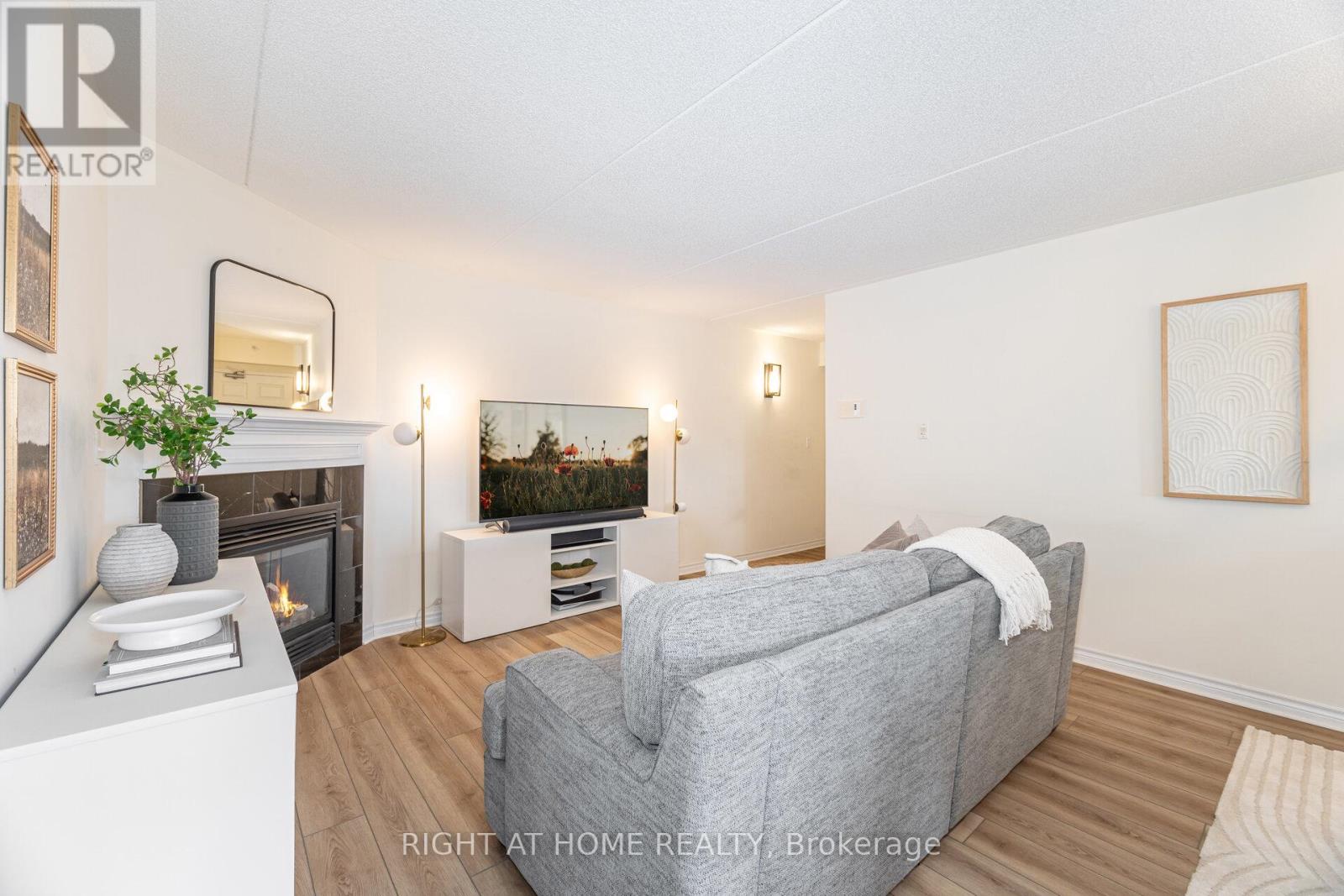 311 - 1370 Main Street E, Milton, Ontario  L9T 7S8 - Photo 8 - W12433699