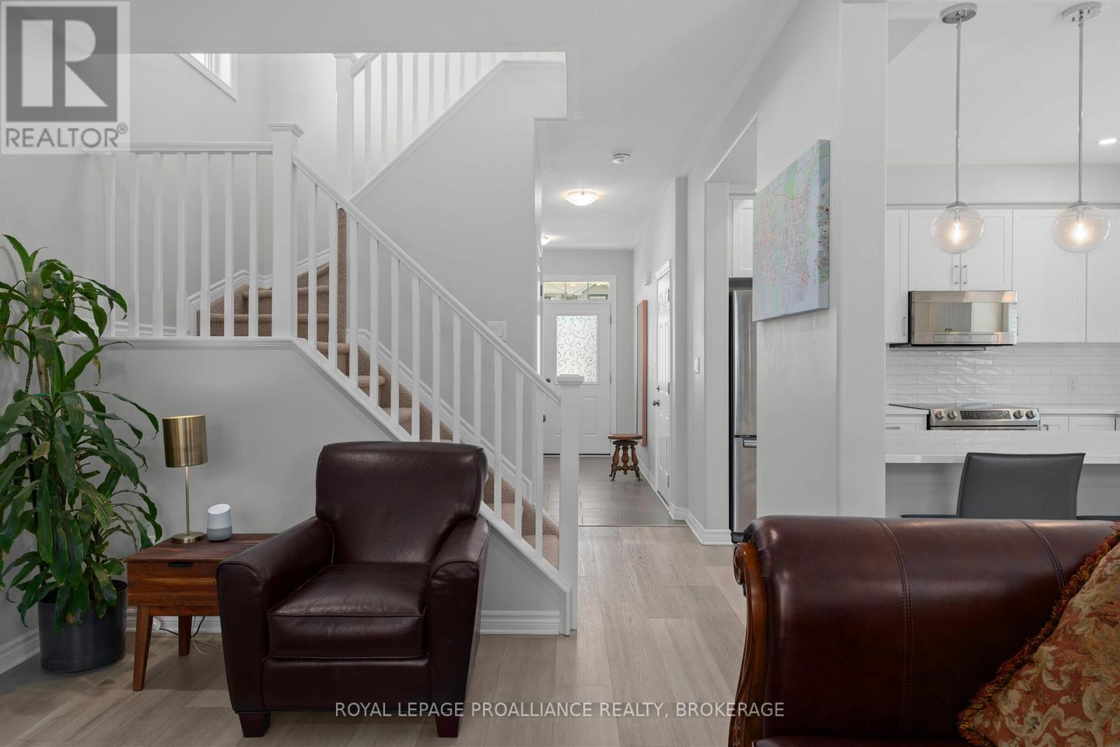 1606 Brookedayle Avenue, Kingston, Ontario  K7P 0S8 - Photo 12 - X12433724