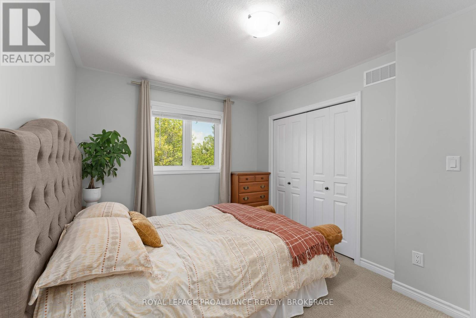 1606 Brookedayle Avenue, Kingston, Ontario  K7P 0S8 - Photo 34 - X12433724