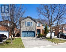 1329 SWEETBIRCH COURT, Mississauga, Ontario