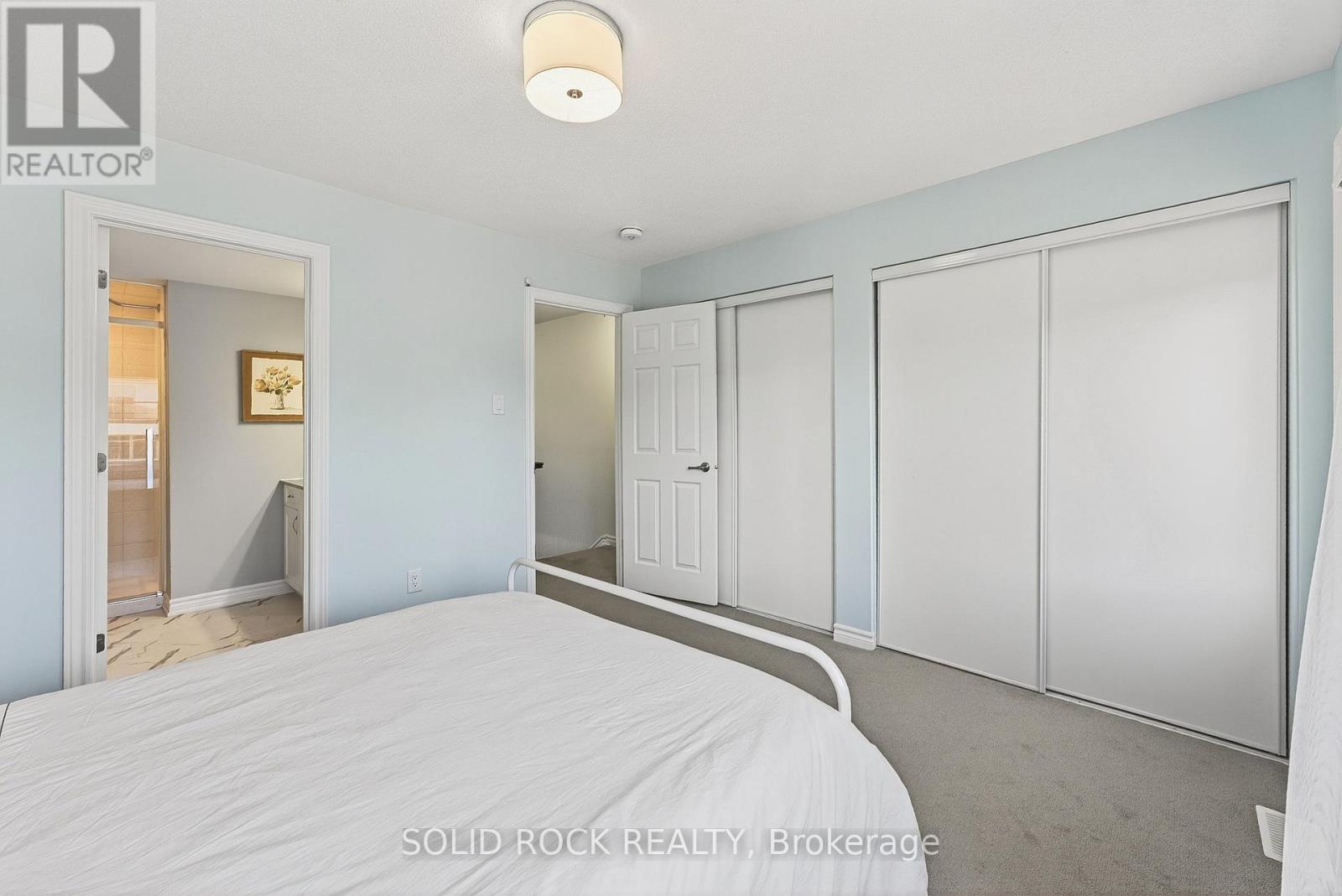520 Ozawa Private, Ottawa, Ontario  K1K 4Z8 - Photo 30 - X12433715