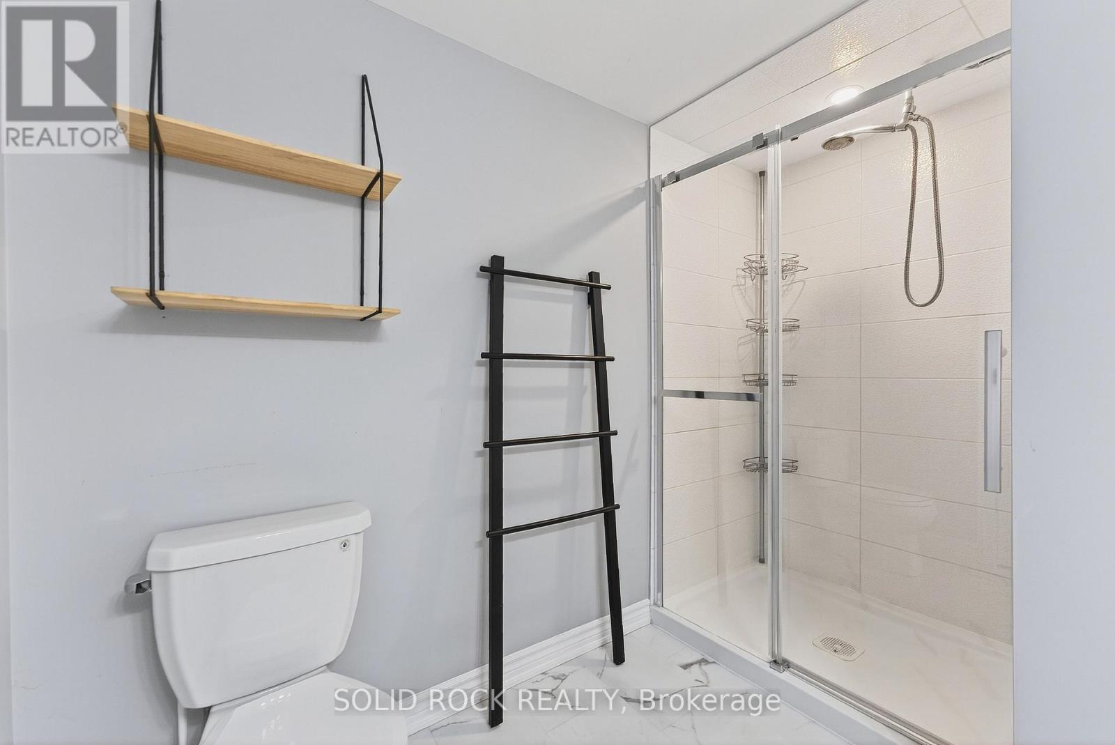 520 Ozawa Private, Ottawa, Ontario  K1K 4Z8 - Photo 33 - X12433715
