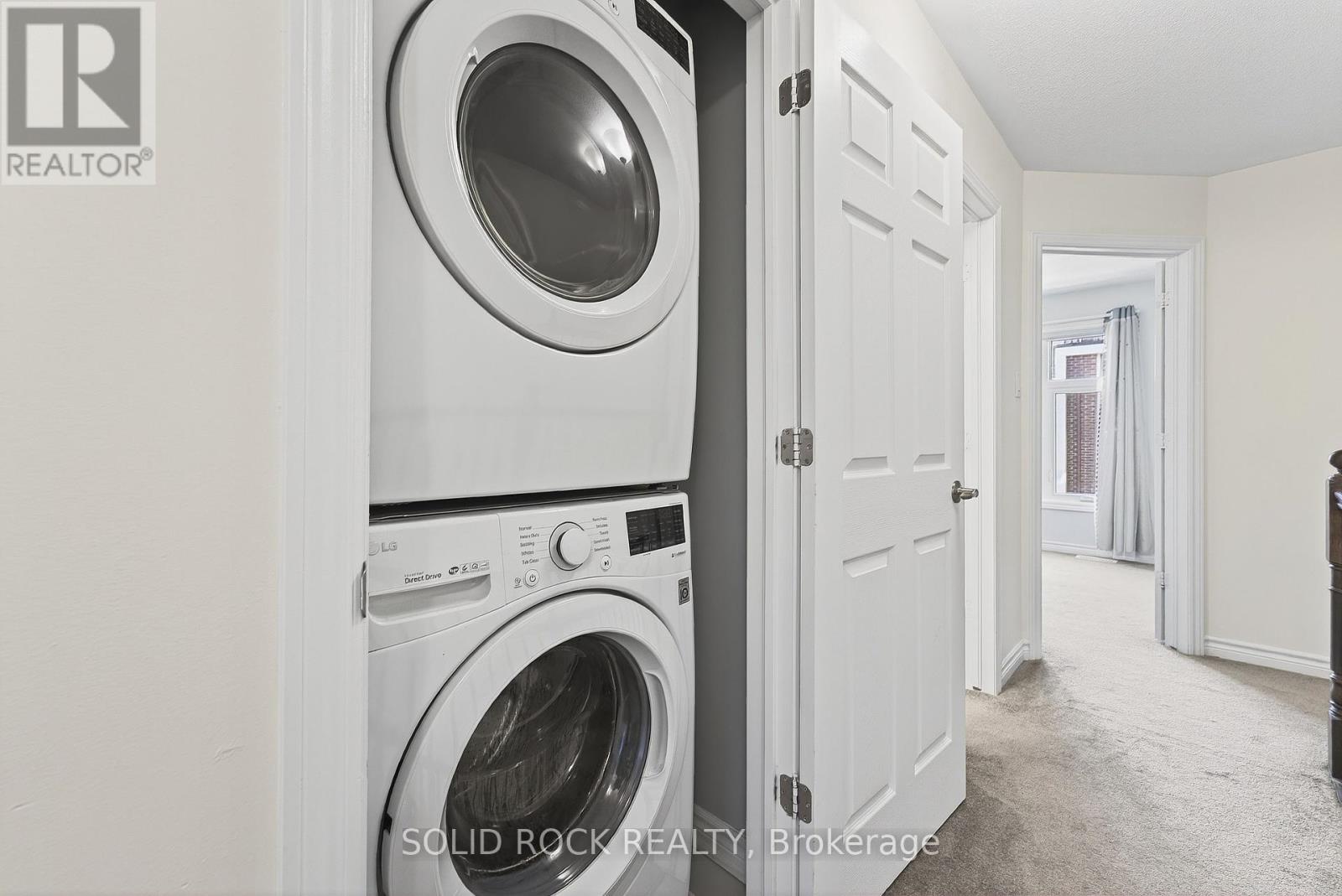 520 Ozawa Private, Ottawa, Ontario  K1K 4Z8 - Photo 34 - X12433715