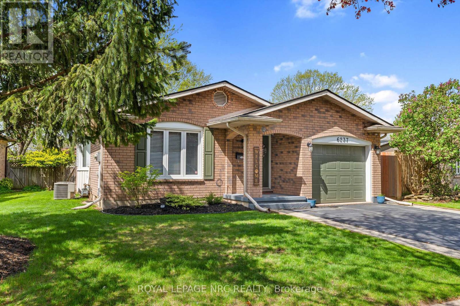 6237 Delta Drive, Niagara Falls (West Wood), Ontario  L2H 2H5 - Photo 1 - X12433729