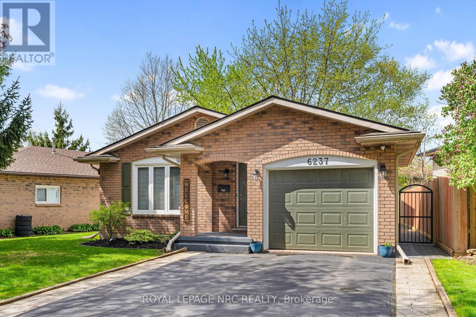 6237 Delta Drive, Niagara Falls (West Wood), Ontario  L2H 2H5 - Photo 2 - X12433729