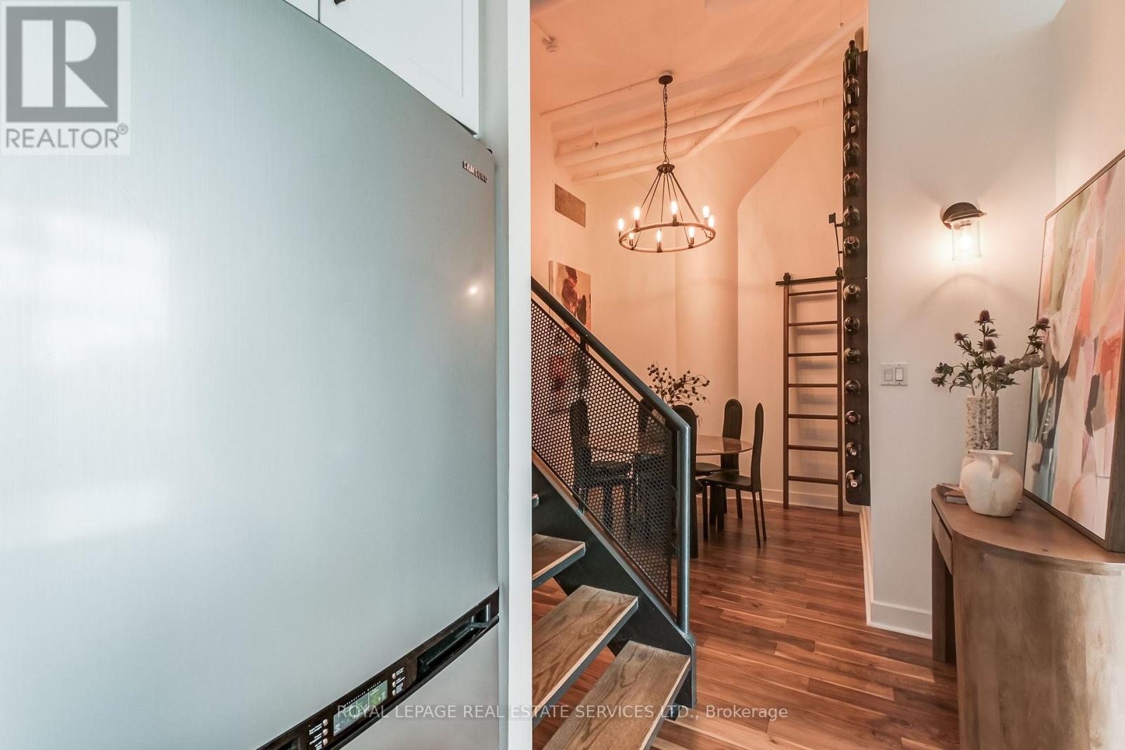 126 - 1001 Roselawn Avenue, Toronto, Ontario  M6B 4M4 - Photo 14 - W12433158