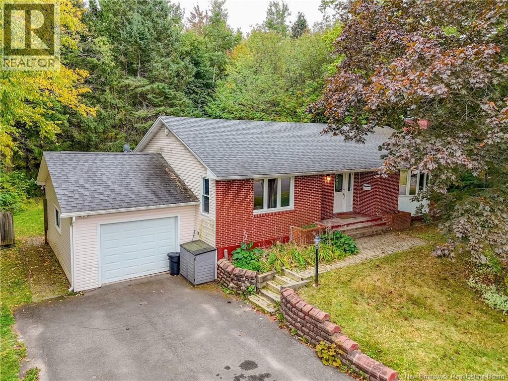 35 Evans Drive, Oromocto, New Brunswick  E2V 2H3 - Photo 4 - NB127615