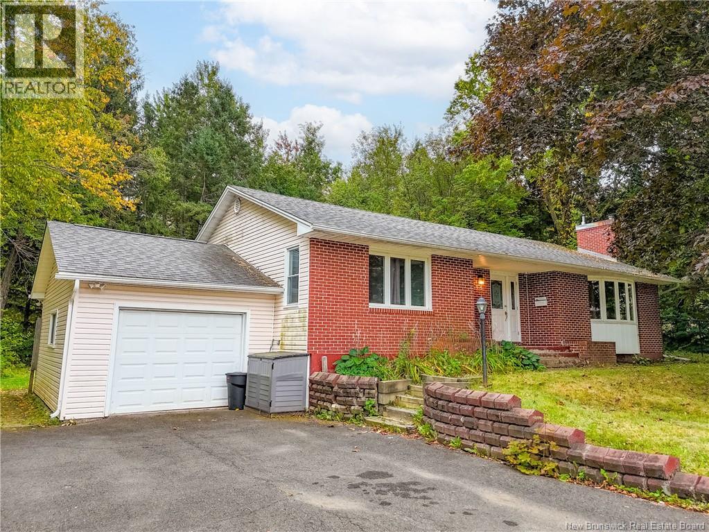 35 Evans Drive, Oromocto, New Brunswick  E2V 2H3 - Photo 1 - NB127615