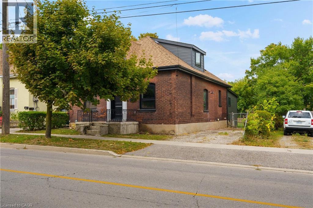 51 Terrace Hill Street, Brantford, Ontario  N3R 1E8 - Photo 2 - 40774418