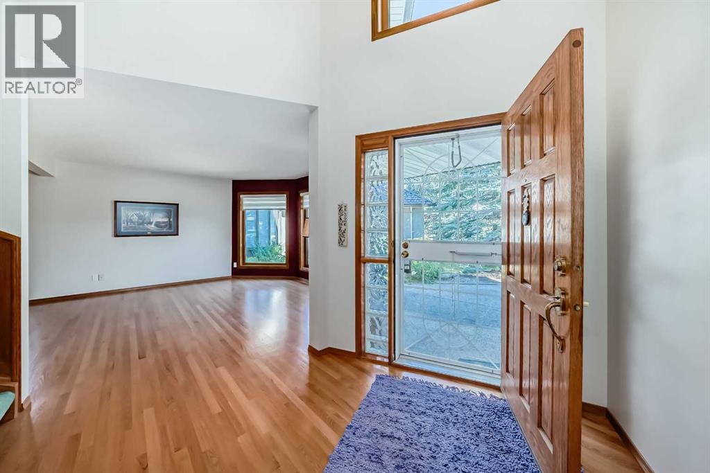 52 Scenic Ridge Place Nw, Calgary, Alberta  T3L 1V3 - Photo 4 - A2259428