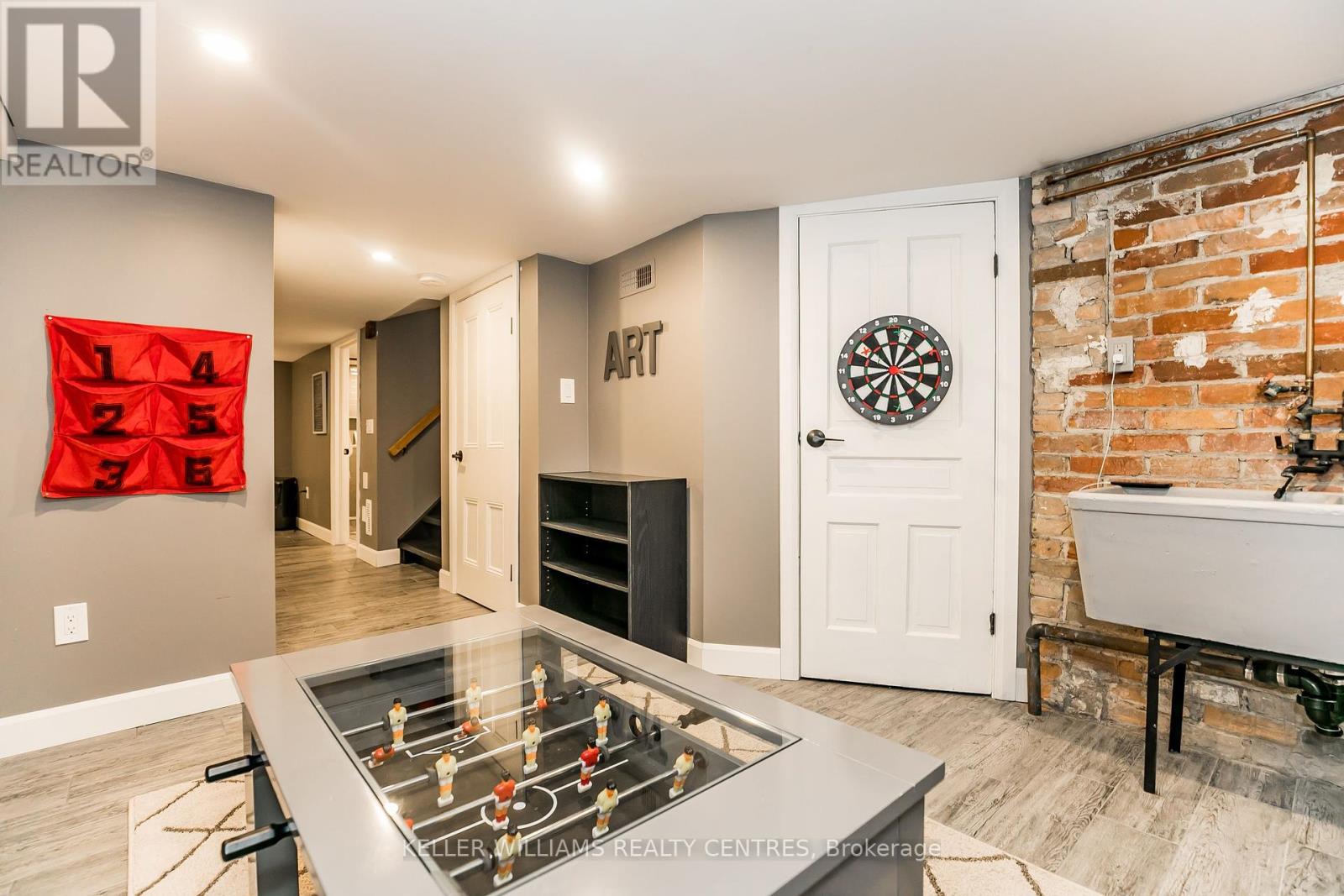 329 Park Avenue, Newmarket, Ontario  L3Y 1V4 - Photo 32 - N12422206