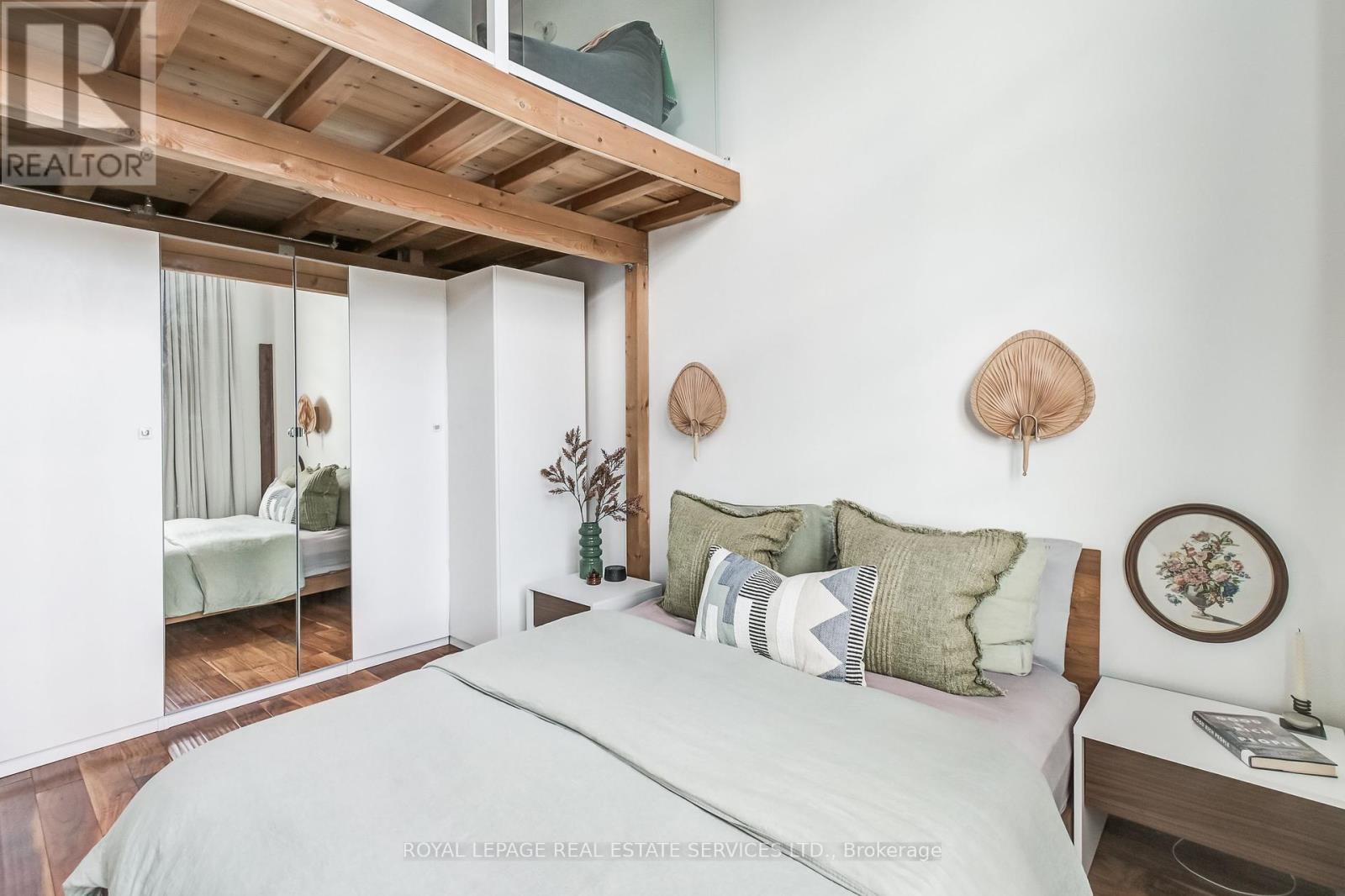 126 - 1001 Roselawn Avenue, Toronto, Ontario  M6B 4M4 - Photo 19 - W12433158