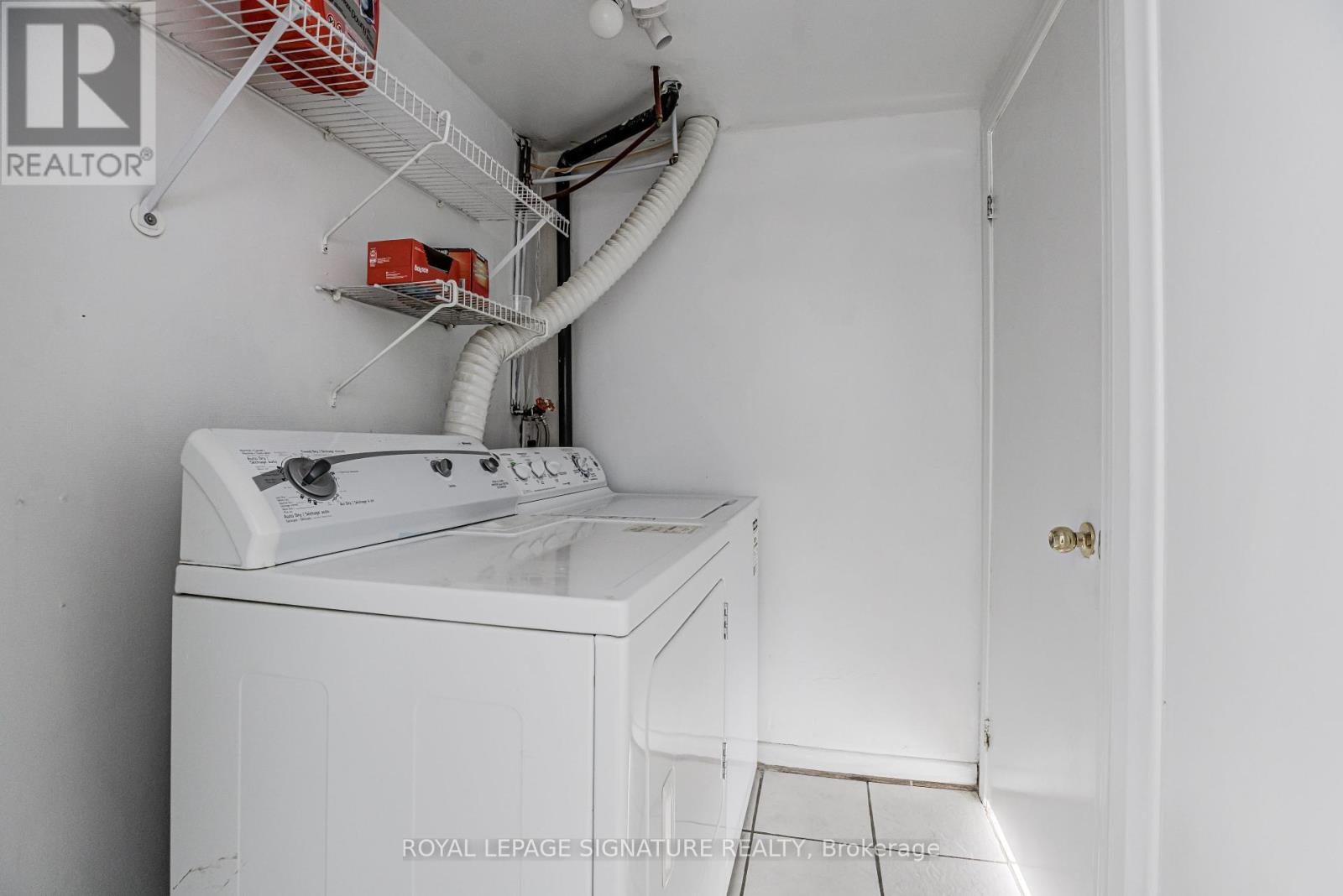 65 Bedle Avenue, Toronto, Ontario  M2H 1K7 - Photo 32 - C12433723