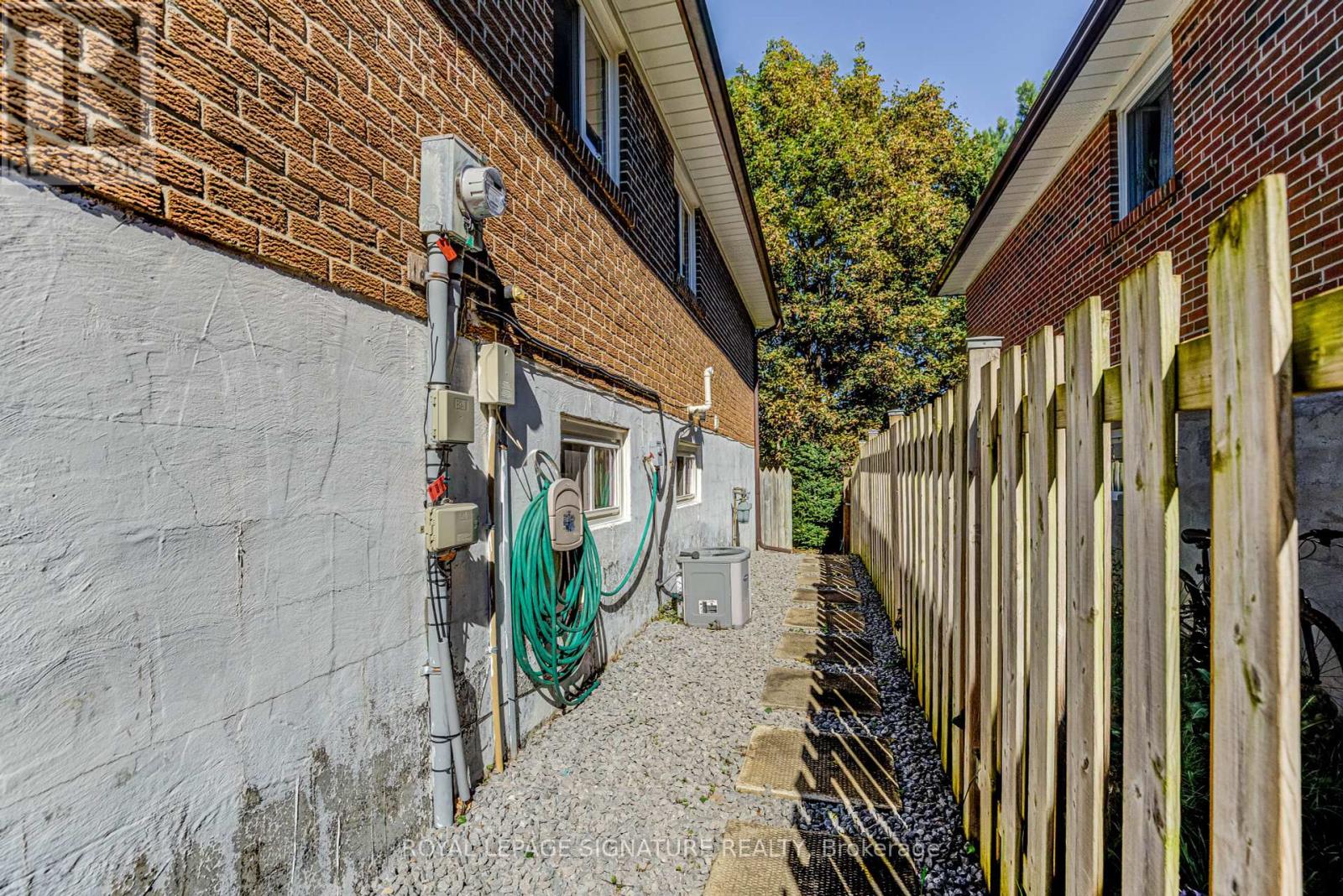 65 Bedle Avenue, Toronto, Ontario  M2H 1K7 - Photo 33 - C12433723