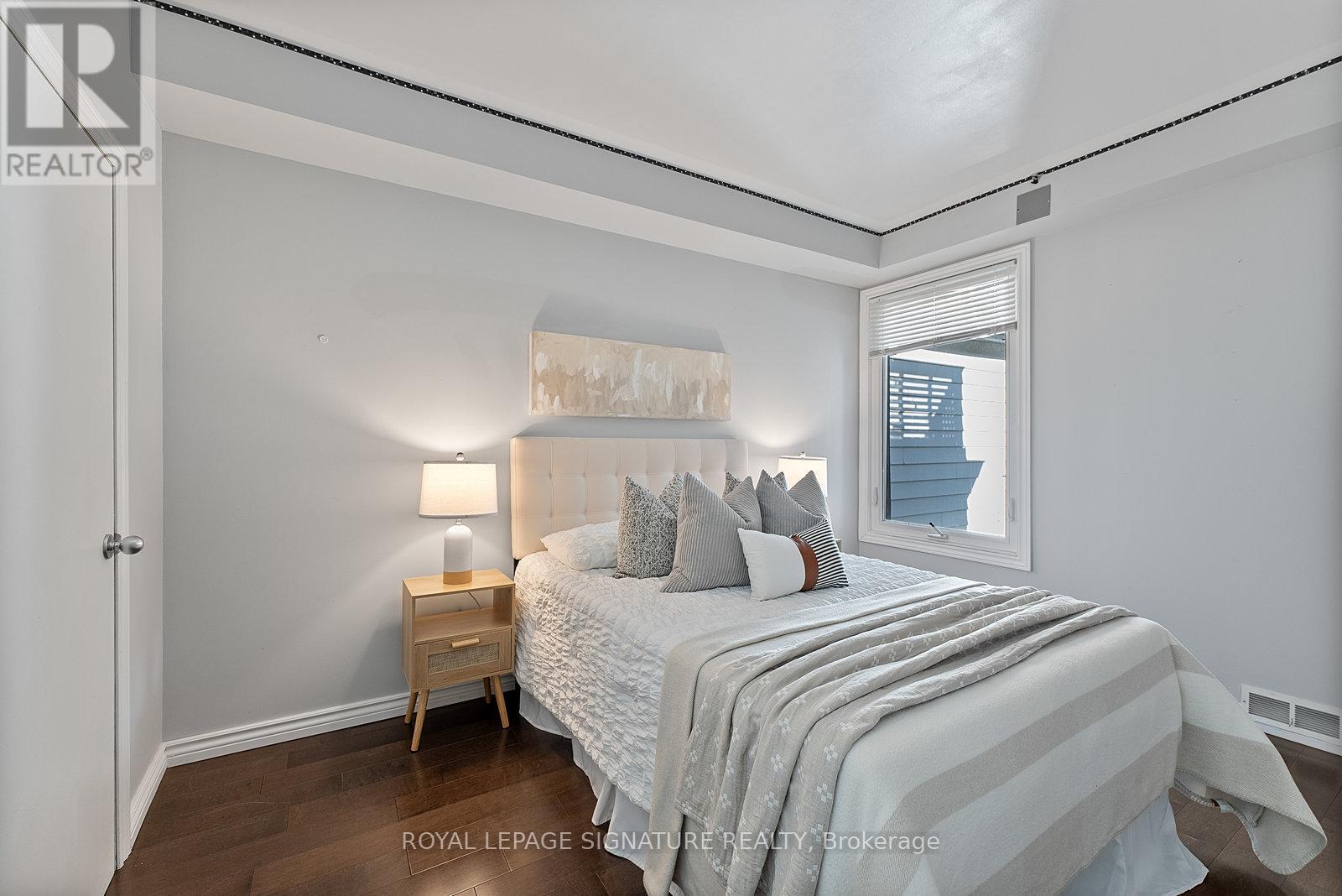 65 West Avenue, Toronto, Ontario  M4M 2L7 - Photo 18 - E12433728