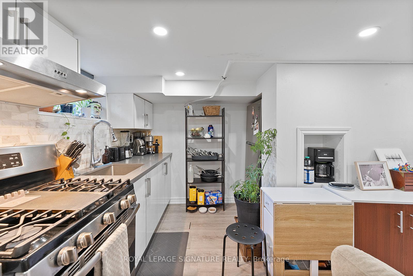 65 West Avenue, Toronto, Ontario  M4M 2L7 - Photo 22 - E12433728