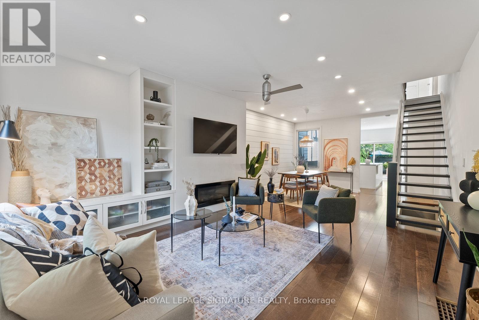 65 West Avenue, Toronto, Ontario  M4M 2L7 - Photo 3 - E12433728