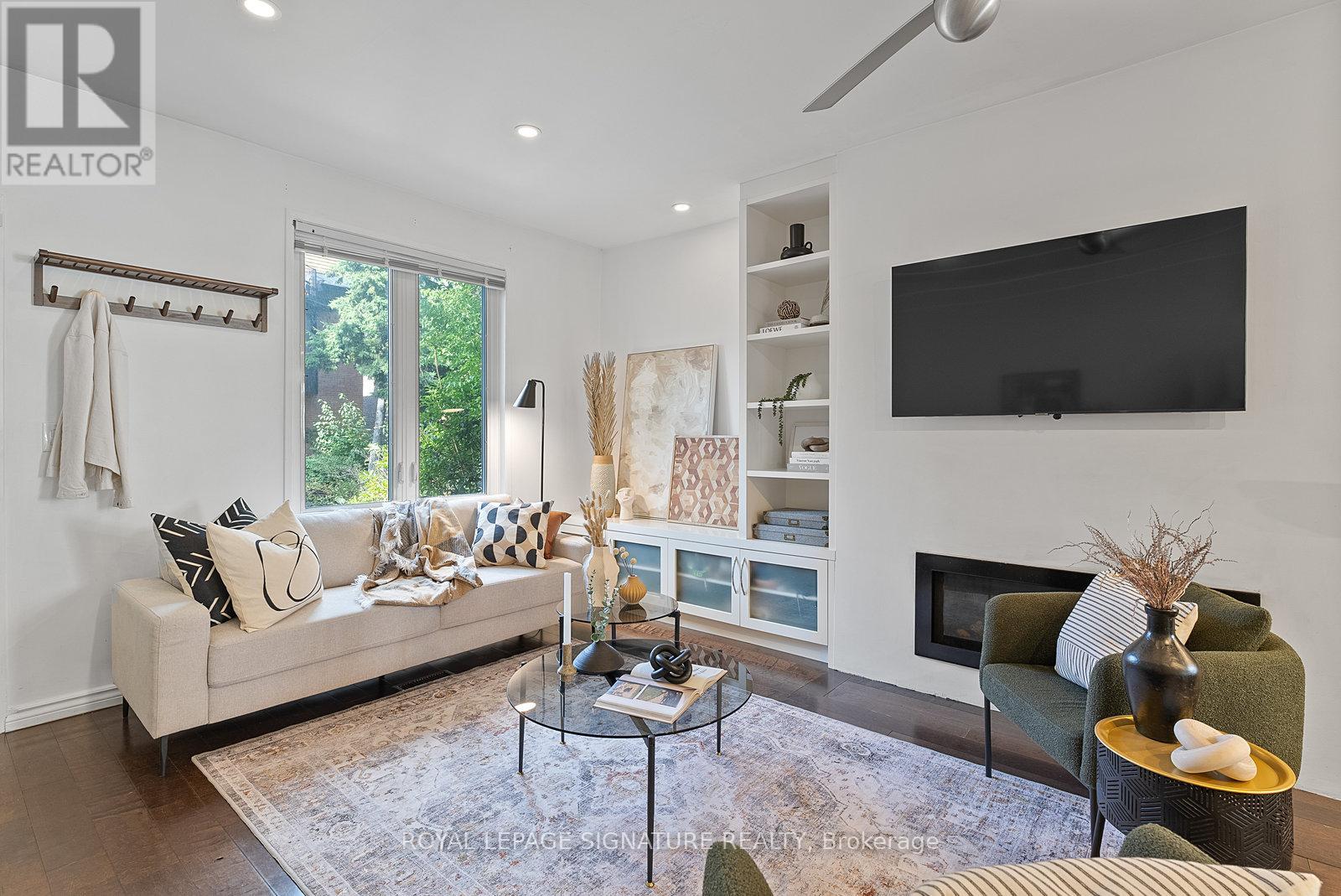 65 West Avenue, Toronto, Ontario  M4M 2L7 - Photo 4 - E12433728