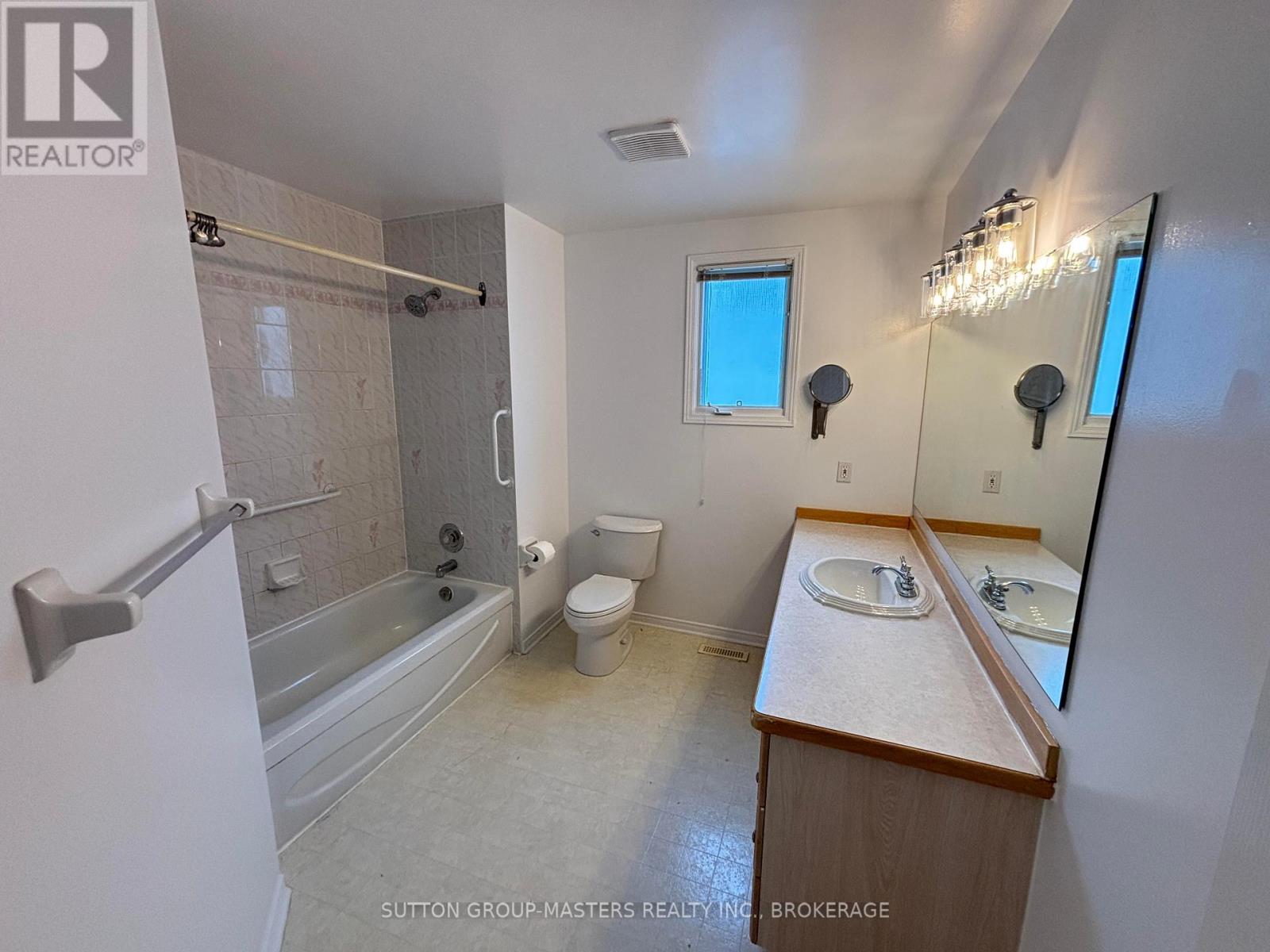 1077 Acadia Drive, Kingston (City Southwest), Ontario  K7M 8V7 - Photo 11 - X12433737