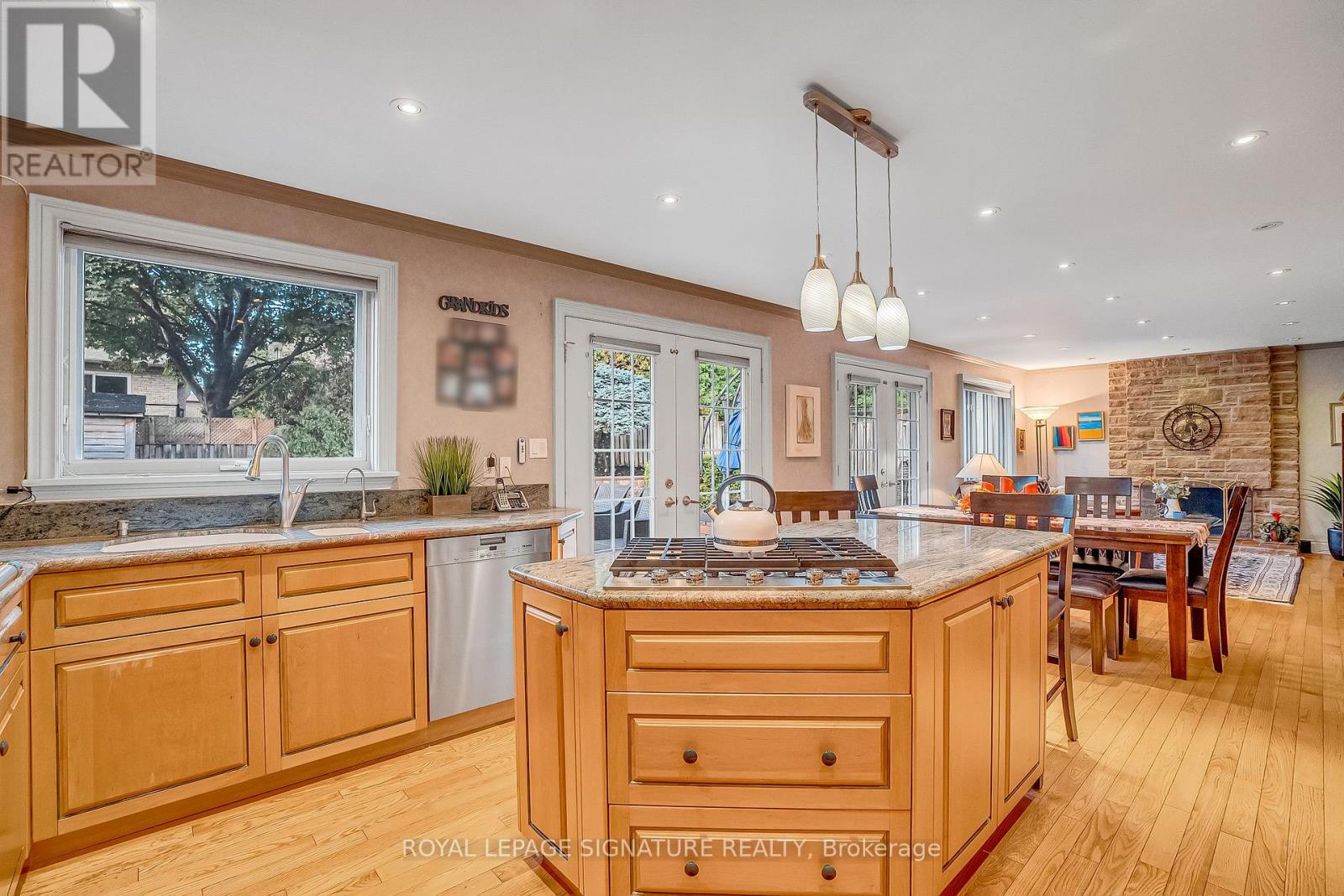 18 Mistflower Road, Toronto, Ontario  M2H 3G9 - Photo 18 - C12431472