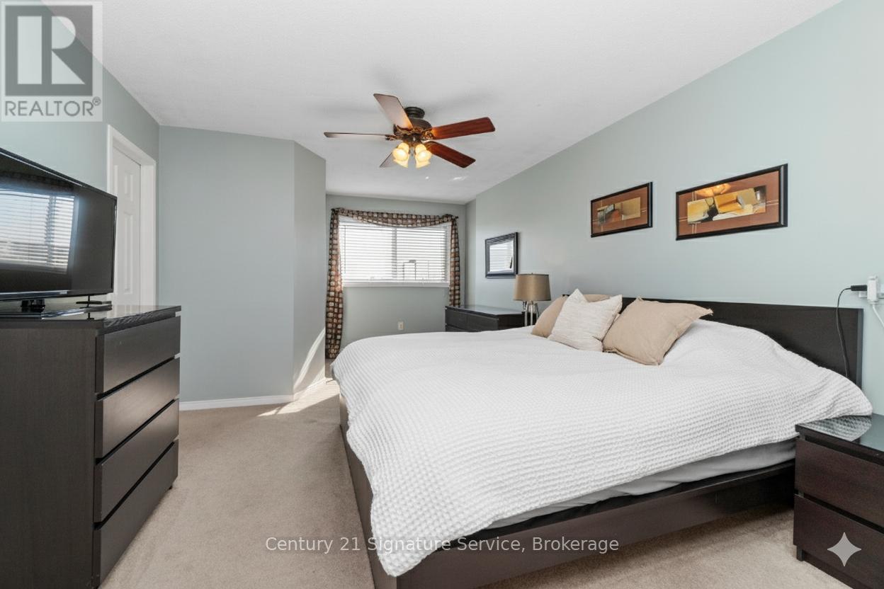 5140 Lampman Avenue, Burlington (Uptown), Ontario  L7L 6K1 - Photo 12 - W12433713