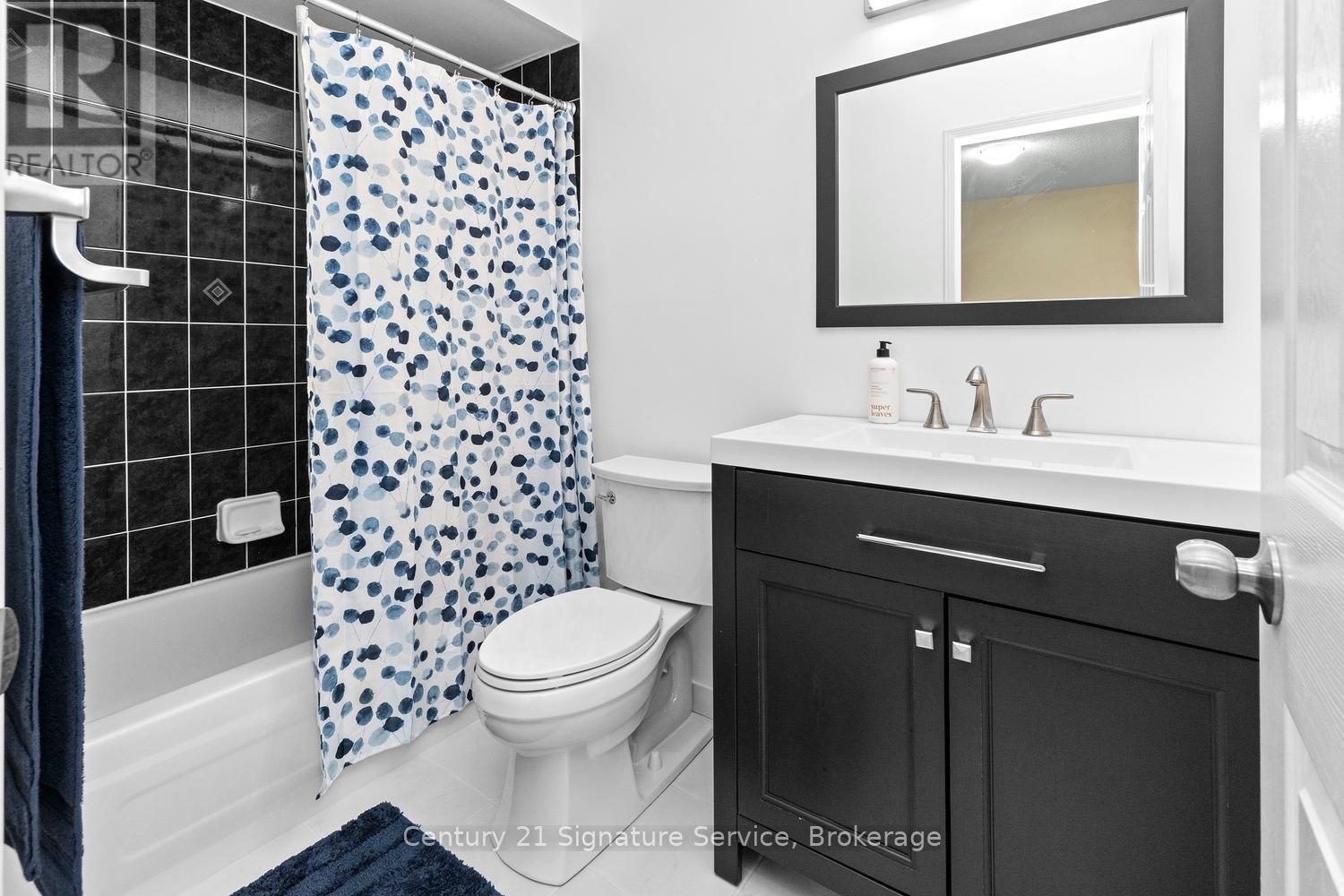 5140 Lampman Avenue, Burlington (Uptown), Ontario  L7L 6K1 - Photo 20 - W12433713