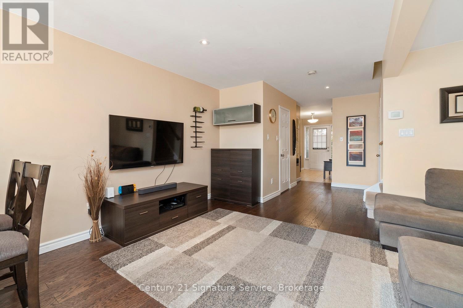 5140 Lampman Avenue, Burlington (Uptown), Ontario  L7L 6K1 - Photo 6 - W12433713