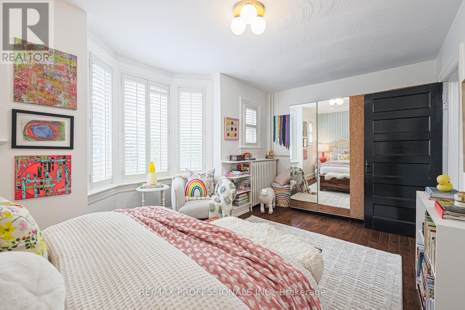 18 Constance Street, Toronto, Ontario  M6R 1S4 - Photo 14 - W12433719