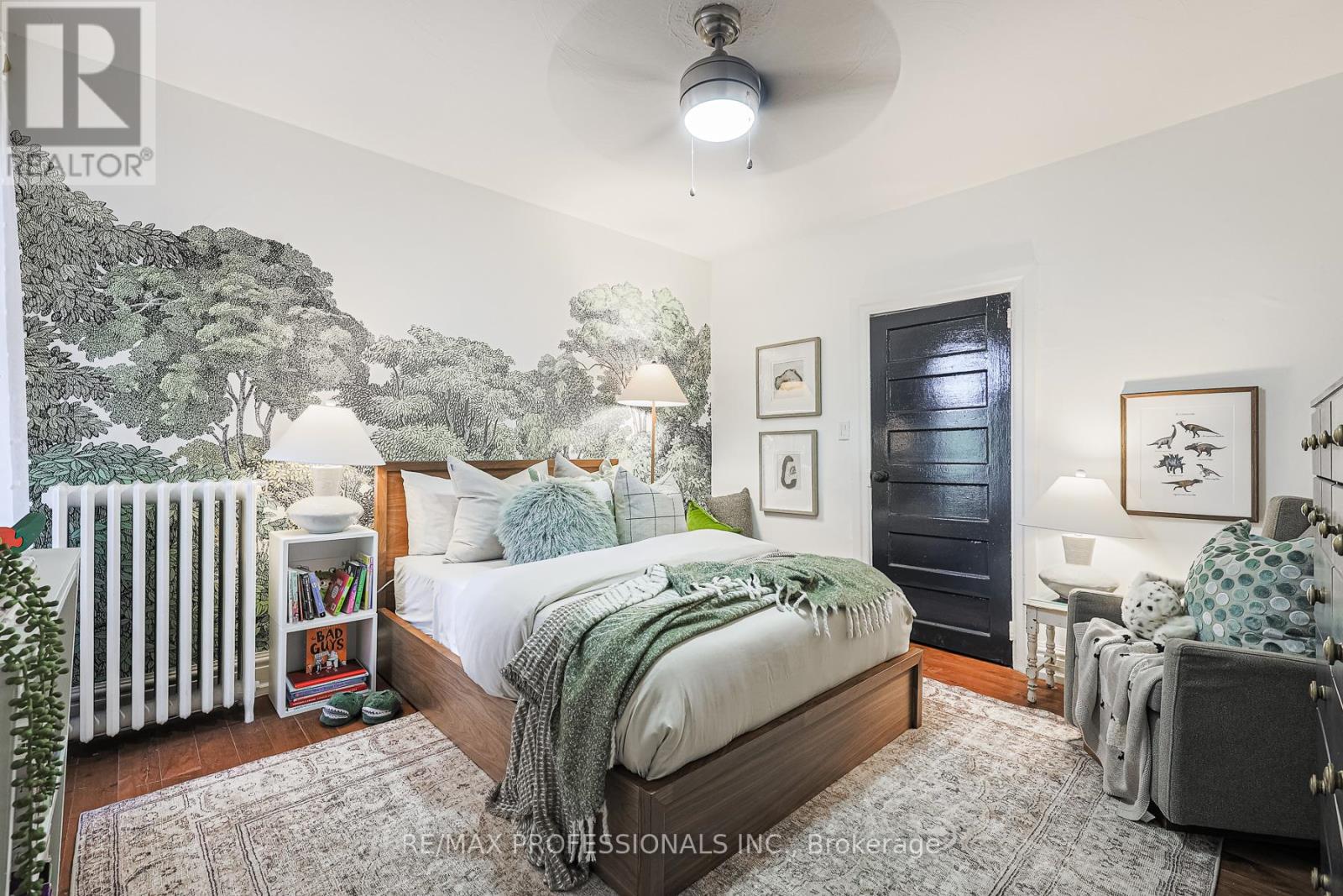 18 Constance Street, Toronto, Ontario  M6R 1S4 - Photo 17 - W12433719