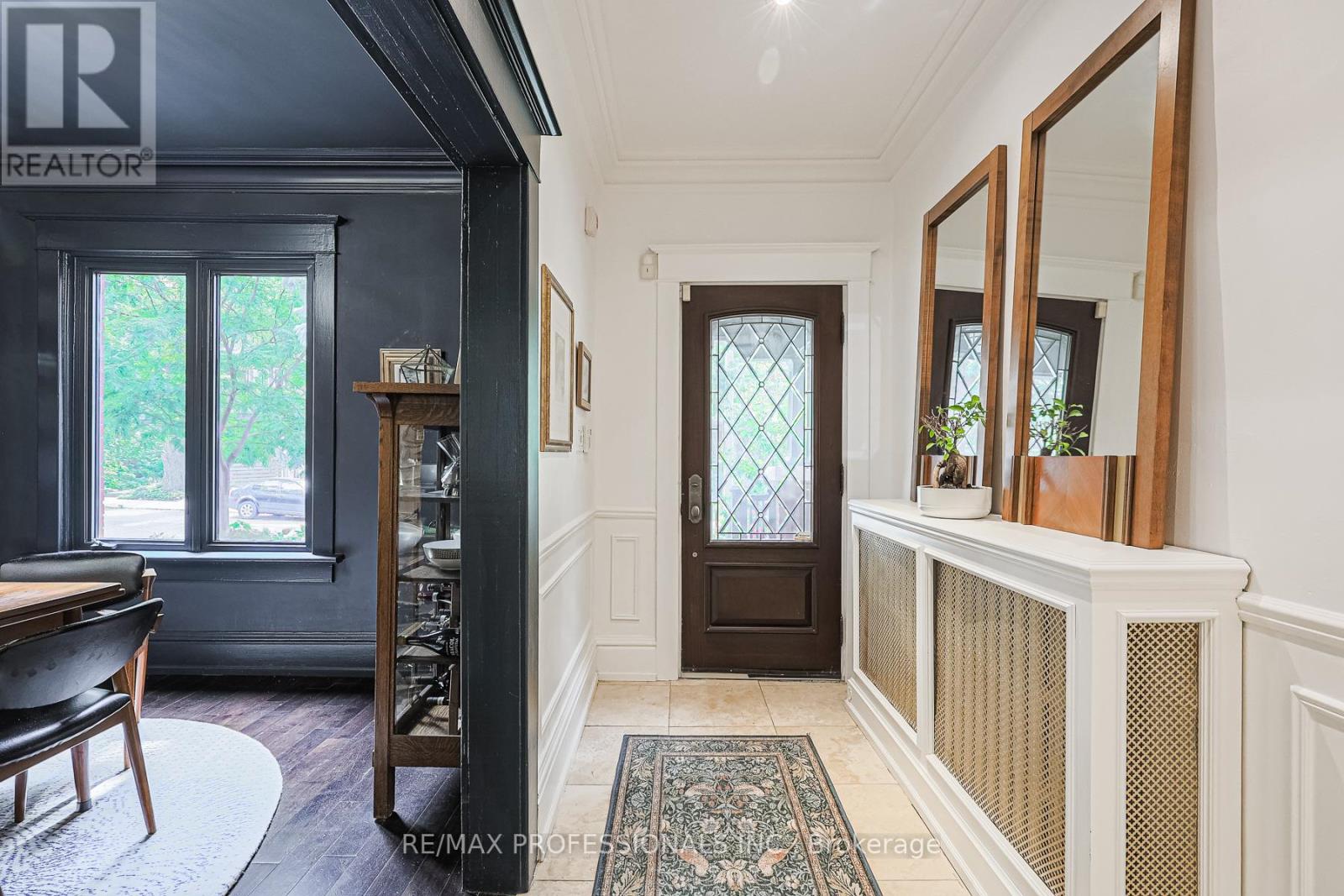 18 Constance Street, Toronto, Ontario  M6R 1S4 - Photo 3 - W12433719