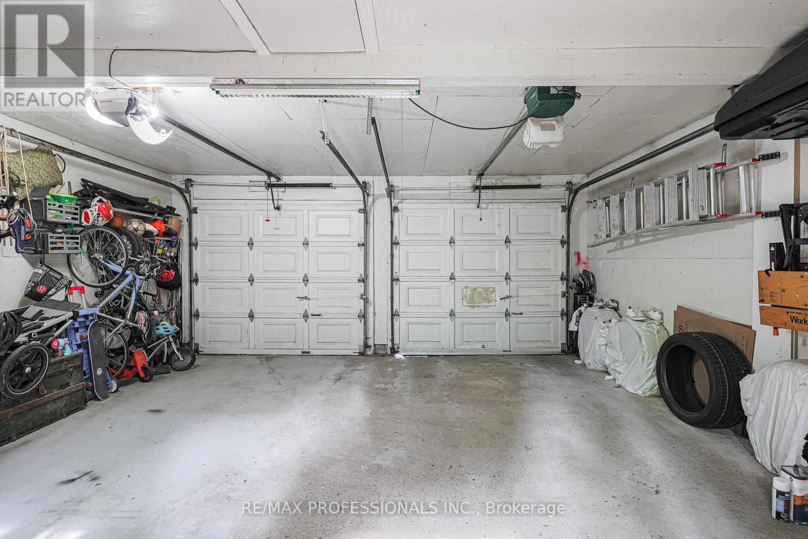 18 Constance Street, Toronto, Ontario  M6R 1S4 - Photo 39 - W12433719