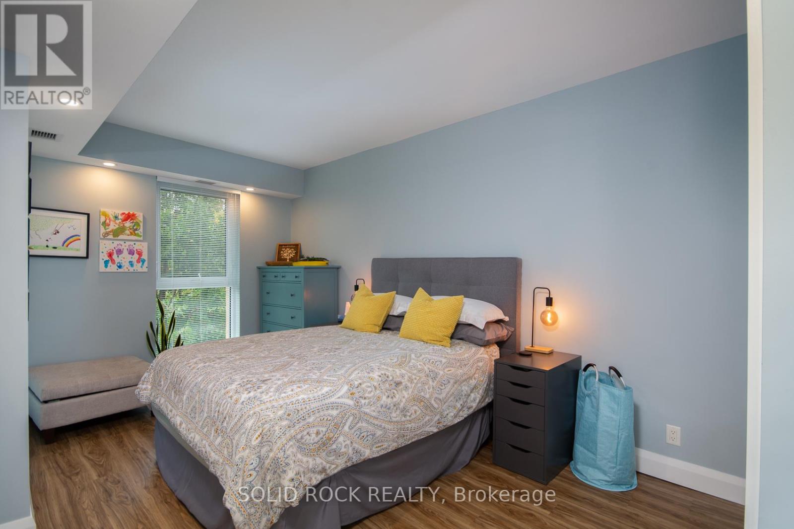 210 - 200 Lett Street, Ottawa, Ontario  K1R 0A7 - Photo 24 - X12433775