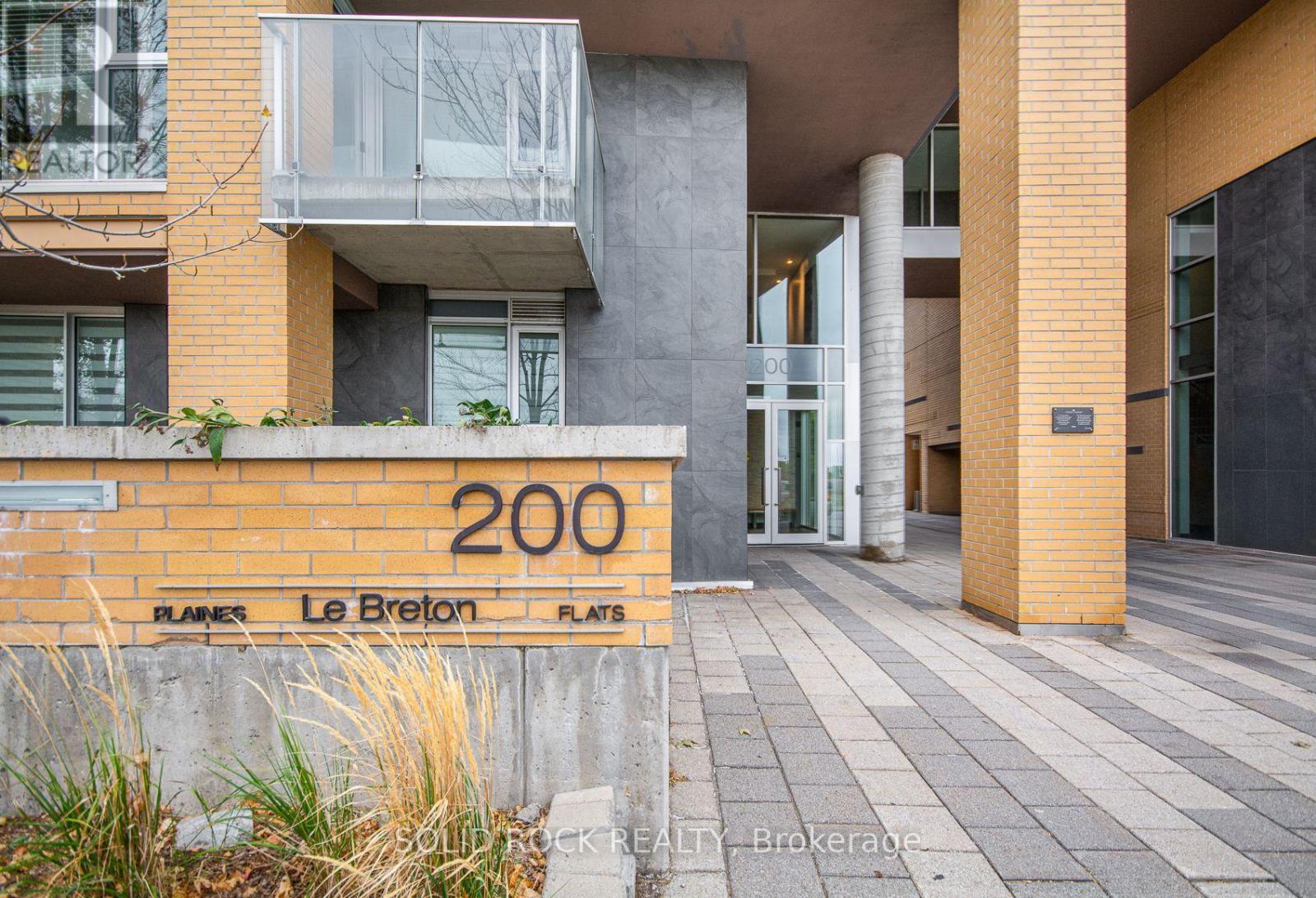 210 - 200 Lett Street, Ottawa, Ontario  K1R 0A7 - Photo 3 - X12433775