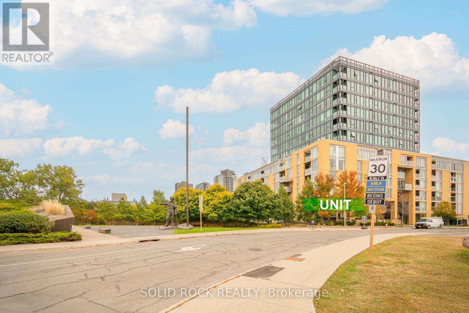 210 - 200 Lett Street, Ottawa, Ontario  K1R 0A7 - Photo 32 - X12433775