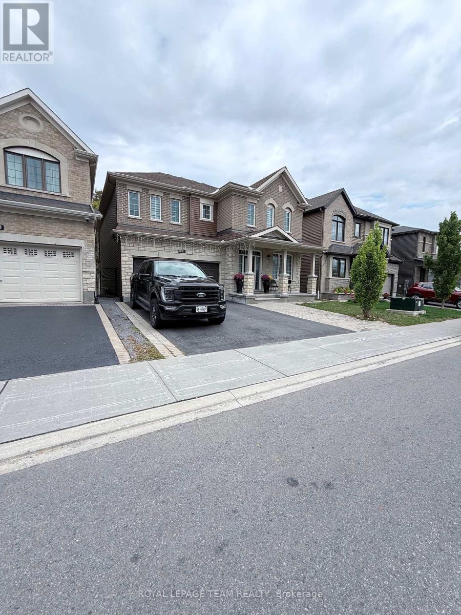 631 Eagle Crest Heights, Ottawa, Ontario  K2S 1G1 - Photo 1 - X12433781