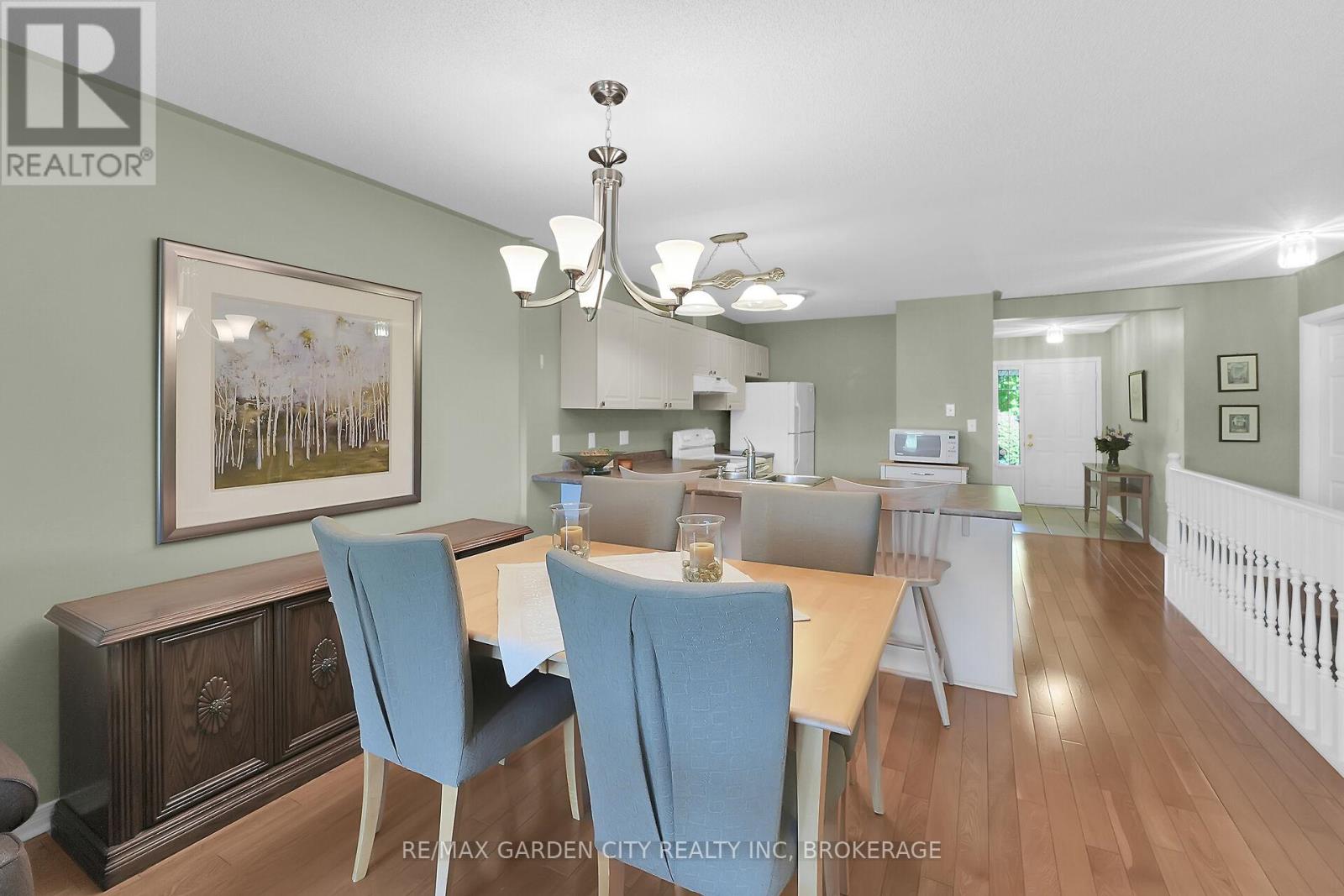 176 Beckett Crescent, Pelham (Fonthill), Ontario  L0S 1E4 - Photo 10 - X12433750