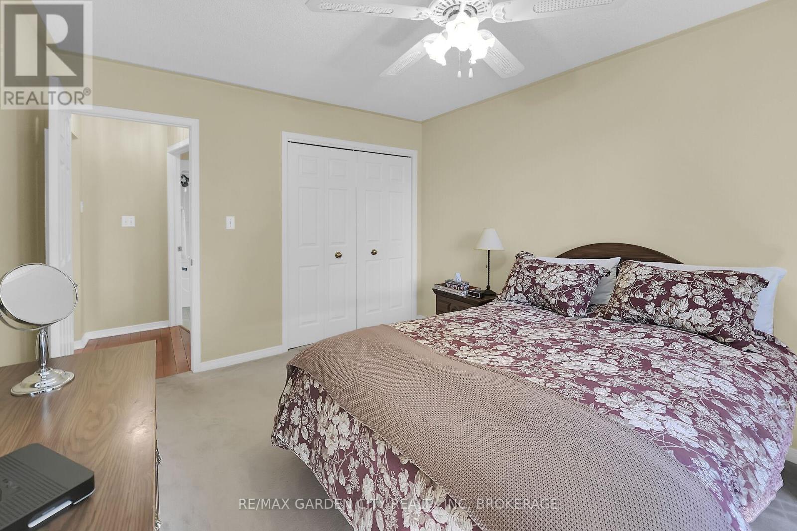 176 Beckett Crescent, Pelham (Fonthill), Ontario  L0S 1E4 - Photo 14 - X12433750