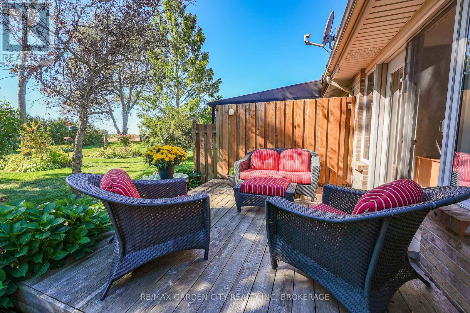 176 Beckett Crescent, Pelham (Fonthill), Ontario  L0S 1E4 - Photo 27 - X12433750