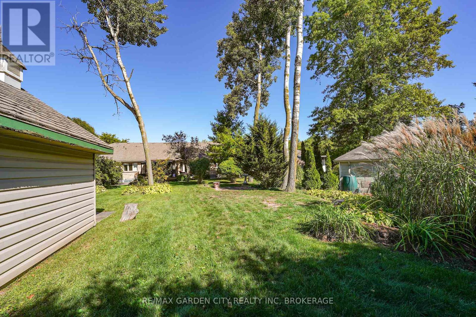176 Beckett Crescent, Pelham (Fonthill), Ontario  L0S 1E4 - Photo 31 - X12433750