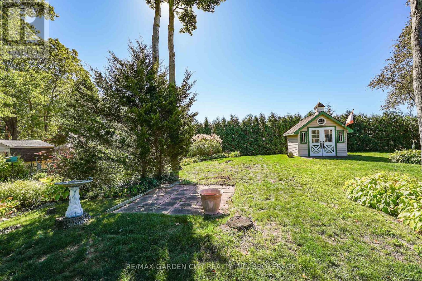 176 Beckett Crescent, Pelham (Fonthill), Ontario  L0S 1E4 - Photo 32 - X12433750