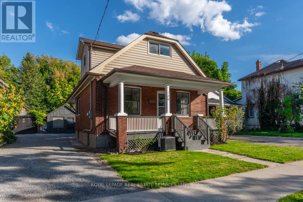 120 Page Street, St. Catharines, Ontario  L2R 4A9 - Photo 3 - X12433709