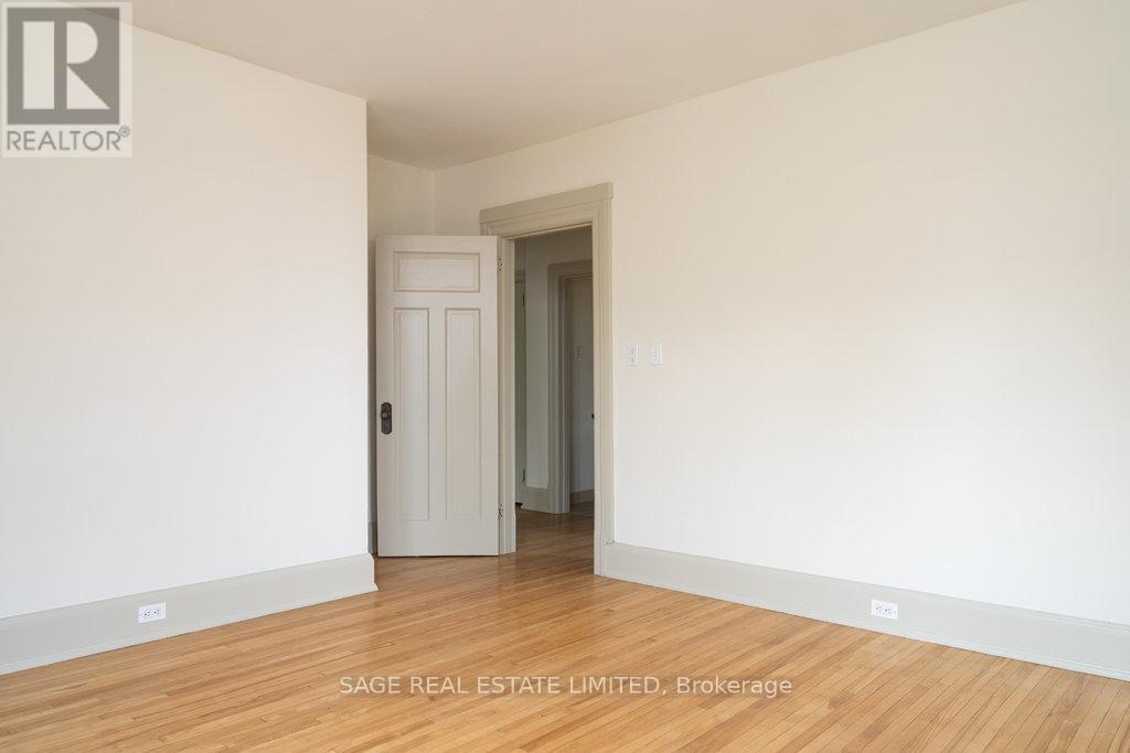 36 Mountwood Avenue, Hamilton, Ontario  L8N 2G9 - Photo 23 - X12433721