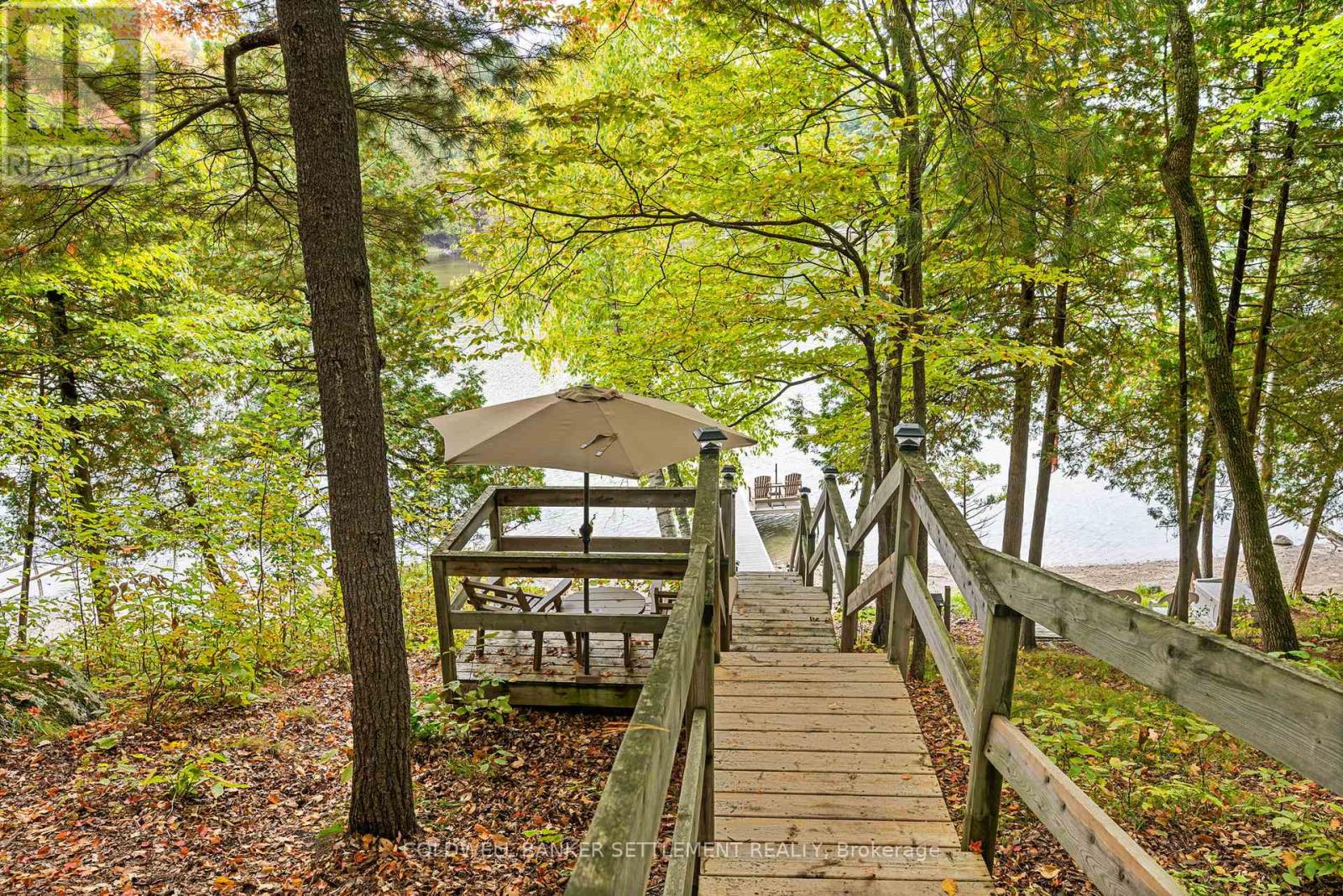 120 Upper Lake Lane, South Frontenac, Ontario  K0H 1T0 - Photo 36 - X12433770