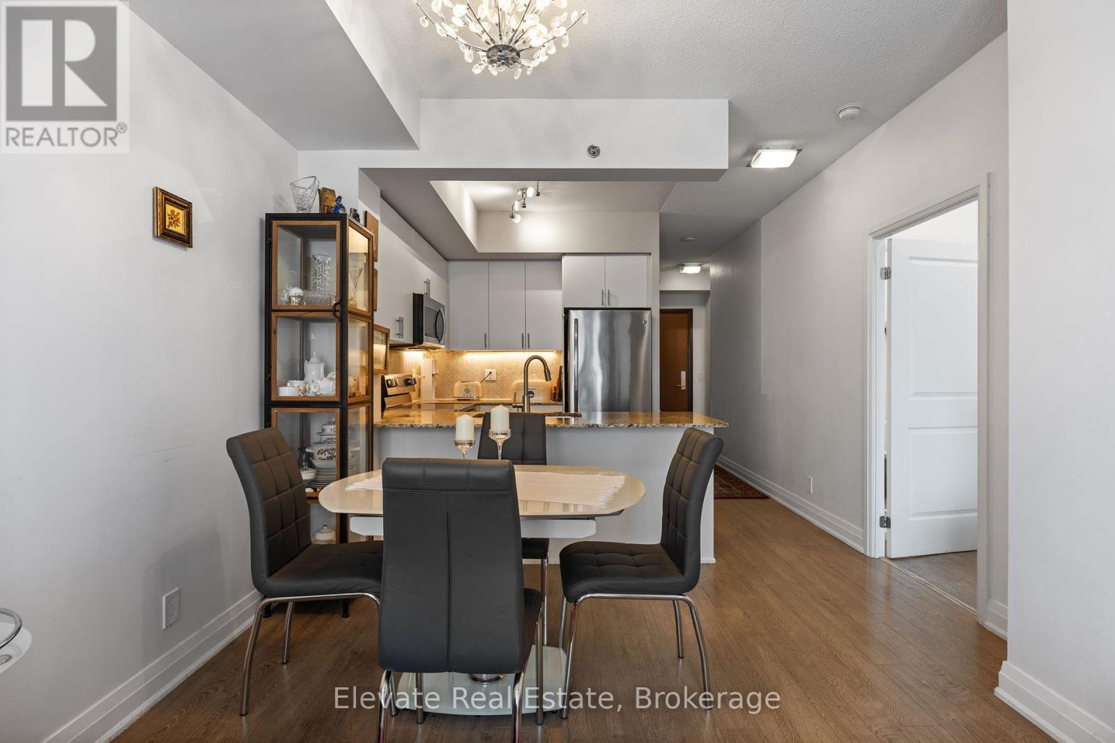 314 - 520 Steeles Avenue W, Vaughan, Ontario  L4J 0H2 - Photo 16 - N12417695