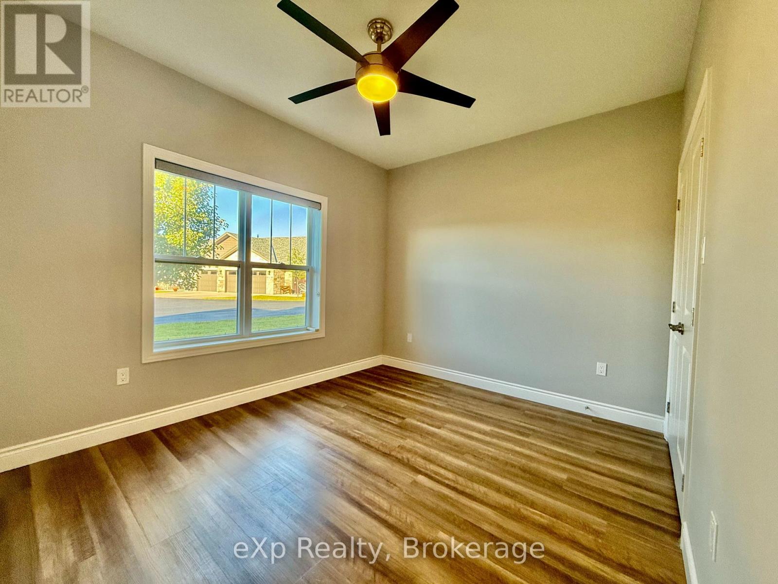 4 - 1050 Waterloo Street, Saugeen Shores, Ontario  N0H 2C3 - Photo 10 - X12433692