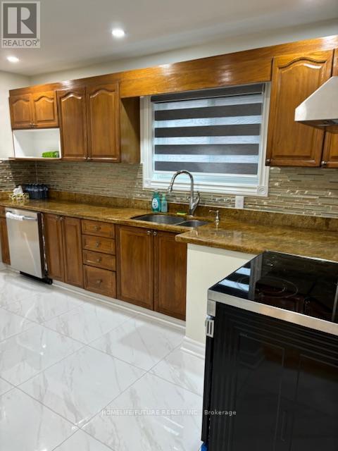 Main - 112 Portsdown Road, Toronto, Ontario  M1P 1V5 - Photo 18 - E12433327