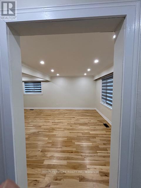 Main - 112 Portsdown Road, Toronto, Ontario  M1P 1V5 - Photo 10 - E12433327