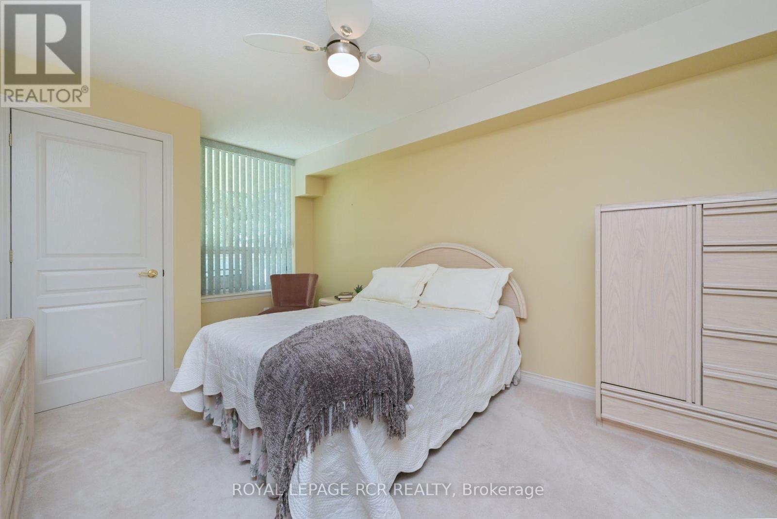 214 - 4 Briar Hill Heights, New Tecumseth, Ontario  L9R 1Z7 - Photo 19 - N12377395