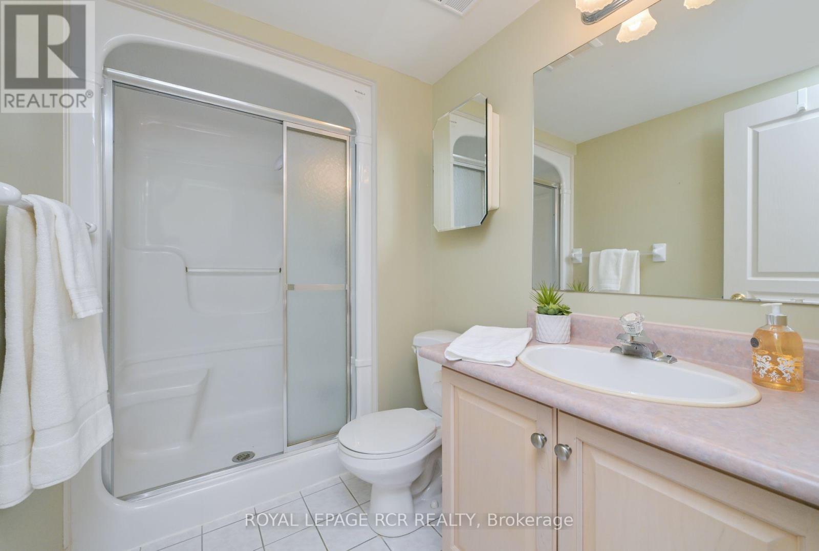 214 - 4 Briar Hill Heights, New Tecumseth, Ontario  L9R 1Z7 - Photo 24 - N12377395