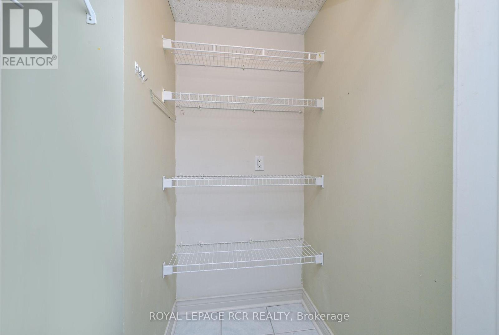 214 - 4 Briar Hill Heights, New Tecumseth, Ontario  L9R 1Z7 - Photo 26 - N12377395